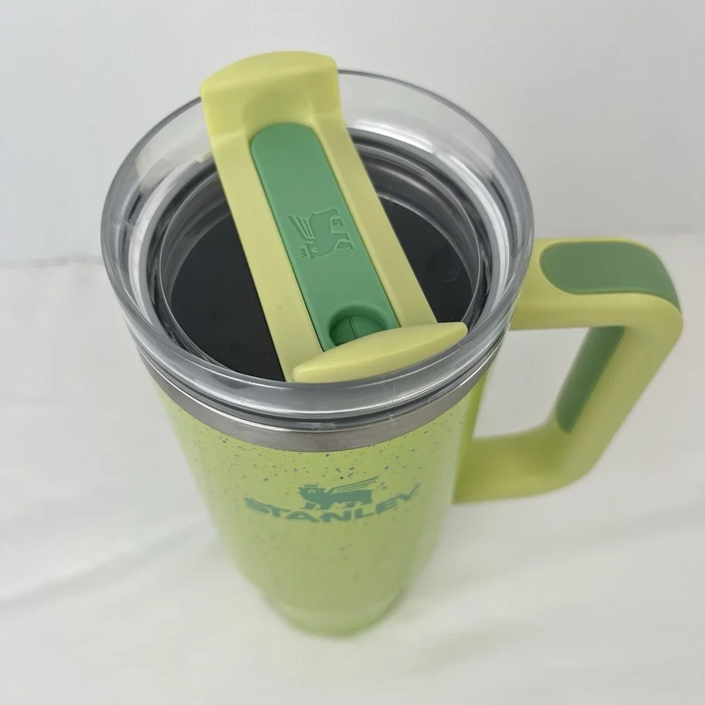 Stanley Flowstate Quencher H2.0‎ Tumbler Cup 30 oz Green Citron Speckle W/ Lid - Picture 3 of 9